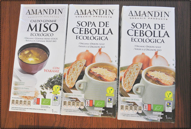 blog dietetyczny, zdrowa śmietanka, bulion wegański, śmietanka wegańska, mleko wegańskie, napój roślinny, mleko bananowe, mleko truskawkowe, zdrowy deser, zdrowe produkty wegańskie, haul zakupowy,