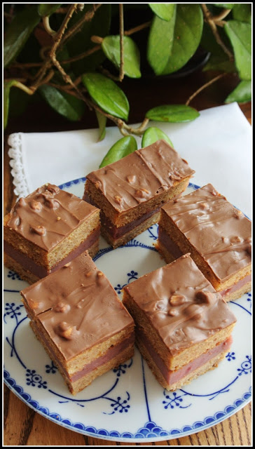 przepis na wegańską polewę, wegańska polewa czekoladowa, wegańskie wypieki, wegański biszkopt, wegańskie ciasto z owocami, proste wegańskie ciasto, zdrowe ciasta, ciasto bez cukru,