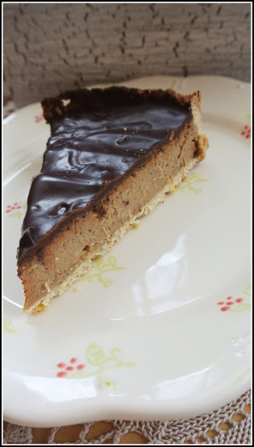 fit tarta bez glutenu, tarta bez glutenu,  fit ciasto, tarta z orzechami, tarta z polewą czekoladową, zdrowa polewa czekoladowa, tarta bez nabiału, ciasta bez nabiału, krem orzechowy bez nabiału