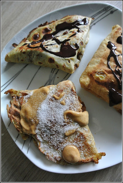 naleśniki z jabłkami, naleśniki z czekoladą, fit naleśniki, naleśniki ryżowe, naleśniki budyniowe, naleśniki bez mleka, naleśniki z masłem orzechowym, fit naleśniki, dietetyczne naleśniki. 