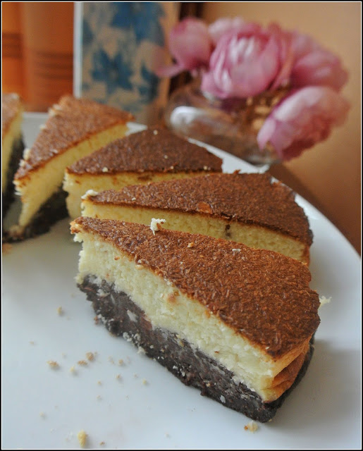 jaglane brownie, brownie bez cukru, kokosowy krem pieczony, kokosowy sernik, masa kokosowa pieczona, ciasto czekoladowe z kokosem, ciasto czekoladowe z kremem,