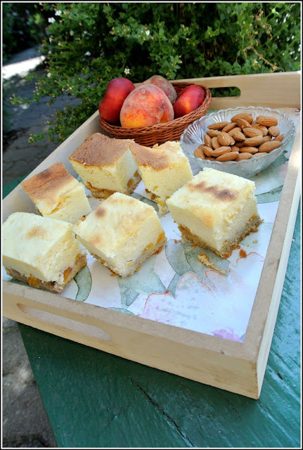 włoski sernik z ricottą, sernik z ricottą, przepis na sernik, przepis na najlepszy sernik, kremowy sernik, sernik z brzoskwiniami przepis, fit sernik przepis, sernik bez cukru przepis,