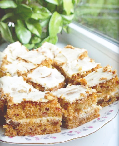 wilgotne ciasto dyniowe, puszyste ciasto dyniowe, proste ciasto dyniowe, sprawdzone ciasto dyniowe, najlepsze ciasto dyniowe, przepis na ciasto dyniowe, ciasto z dynią , zdrowe ciasto, blog dietetyczny, dietetyczne ciasta, najlepsze dietetyczne ciasto,