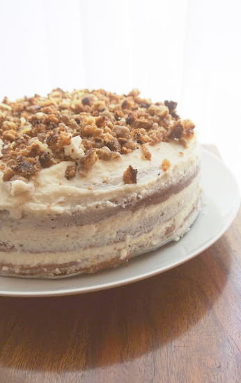 tort naked, naked cake, prosty tort cytrynowy, najlepszy tort, przepis na zdrowy tort, krem bez cukru, ciasto bez białego cukru, tort urodzinowy, tort cytrynowy, najlepszy tort cytrynowy, przepis na tort marthy stewart,